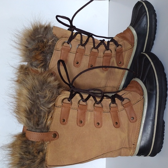 Esprit duck hunting style lined in faux fur boots - Picture 2 of 7